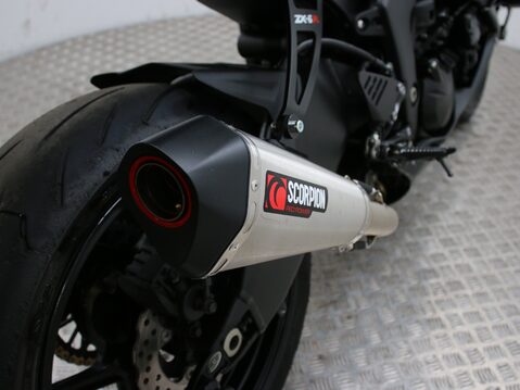 Kawasaki ZX-6R ZX 600 R9F 32