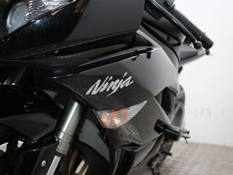 Kawasaki ZX-6R ZX 600 R9F 21