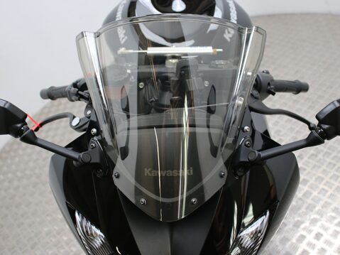 Kawasaki ZX-6R ZX 600 R9F 27