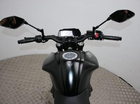 Yamaha MT-125 MT 125 (MTN 125-A) 14