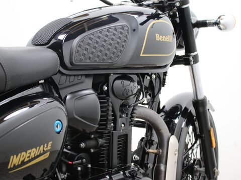 Benelli Imperiale 400 IMPERIAL 400 17