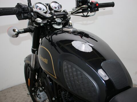 Benelli Imperiale 400 IMPERIAL 400 22
