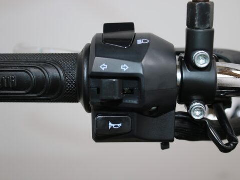 Benelli Imperiale 400 IMPERIAL 400 27