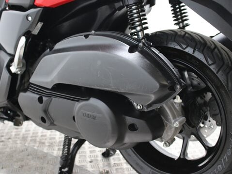 Yamaha Nmax 125 GPD125-A ABS 21