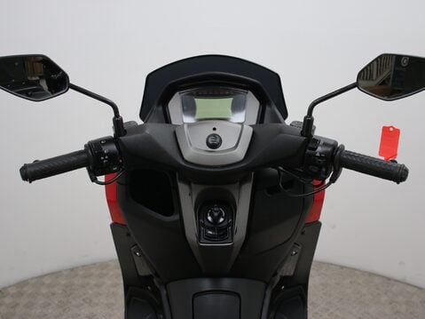 Yamaha Nmax 125 GPD125-A ABS 14