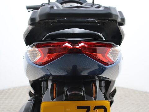 Yamaha Nmax 125 GPD125-A ABS 29