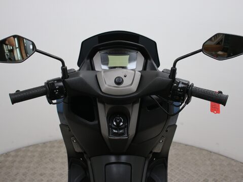 Yamaha Nmax 125 GPD125-A ABS 14