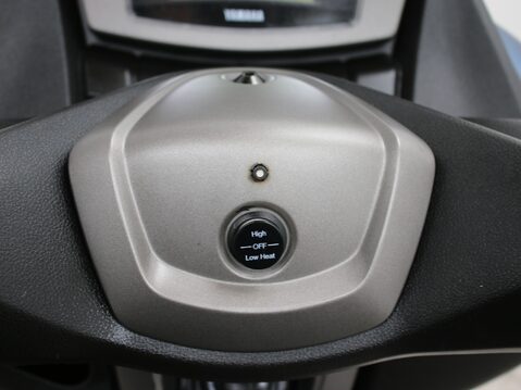 Yamaha Nmax 125 GPD125-A ABS 21