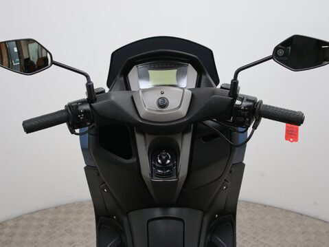 Yamaha Nmax 125 GPD125-A ABS 24