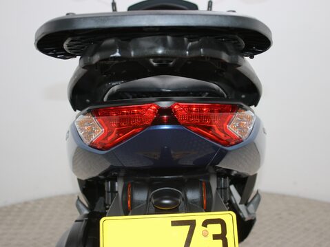Yamaha Nmax 125 GPD125-A ABS 27