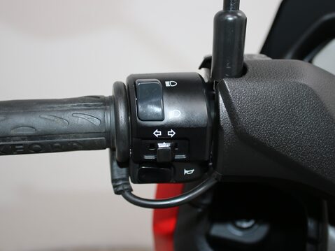 Yamaha Nmax 125 GPD125-A ABS 24