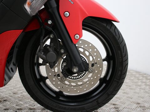 Yamaha Nmax 125 GPD125-A ABS 21