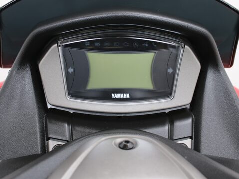 Yamaha Nmax 125 GPD125-A ABS 23