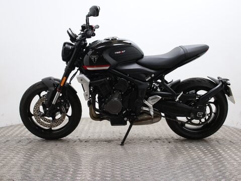 Triumph Trident TRIDENT 660 6