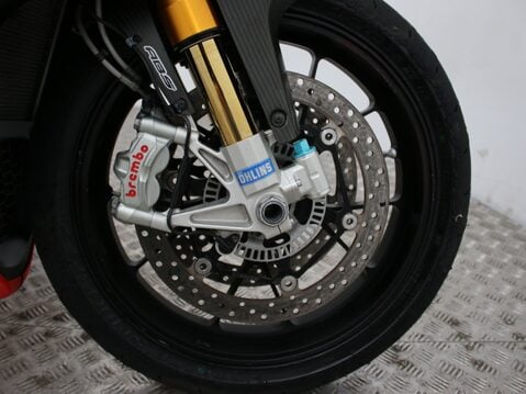 Aprilia RSV4 RSV 4 FACTORY A-PRC ABS 18