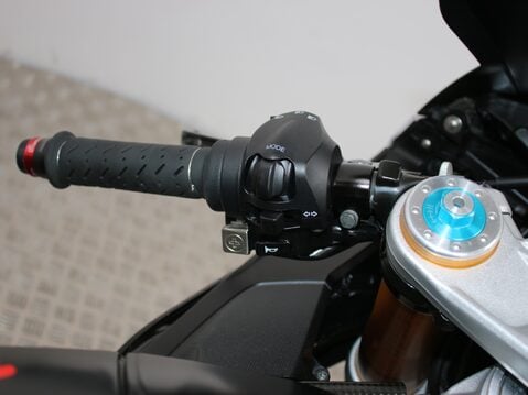 Aprilia RSV4 RSV 4 FACTORY A-PRC ABS 24