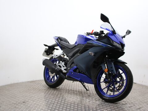 Yamaha R125 YZF 125-A 3