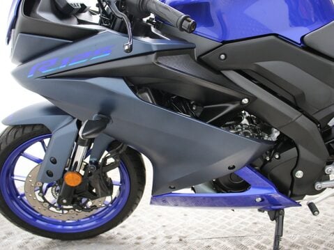 Yamaha R125 YZF 125-A 29