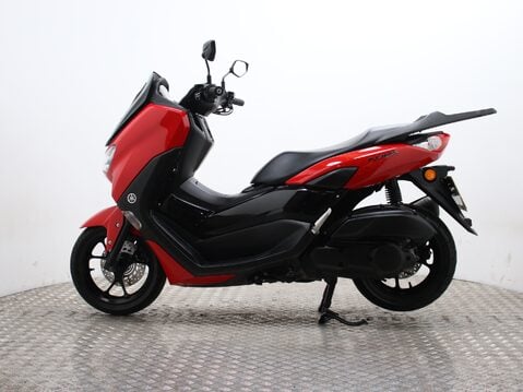 Yamaha Nmax 125 GPD125-A ABS 8