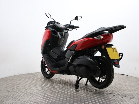 Yamaha Nmax 125 GPD125-A ABS 9