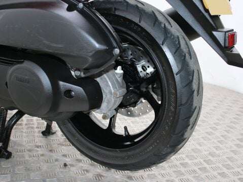 Yamaha Nmax 125 GPD125-A ABS 28