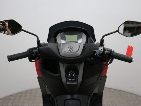 Yamaha Nmax 125 GPD125-A ABS 14