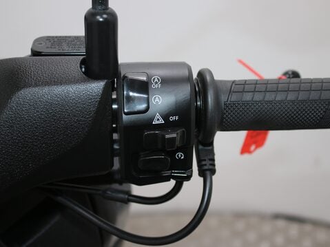 Yamaha Nmax 125 GPD125-A ABS 26