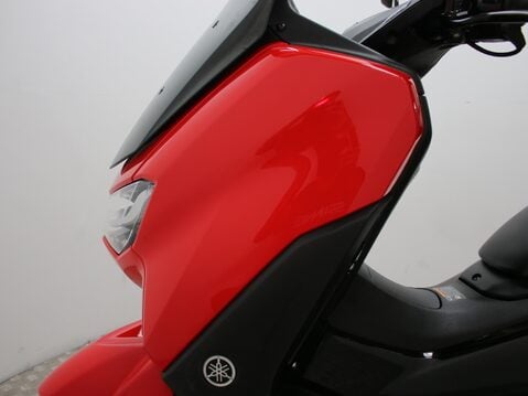 Yamaha Nmax 125 GPD125-A ABS 18