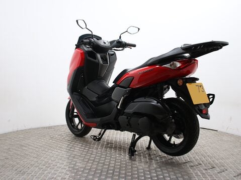 Yamaha Nmax 125 GPD125-A ABS 9