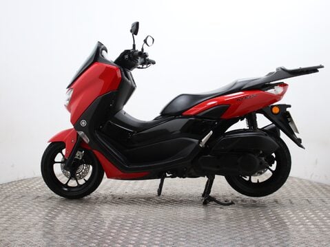 Yamaha Nmax 125 GPD125-A ABS 8