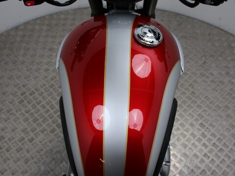 Triumph Bonneville T120 BONNEVILLE T120 22