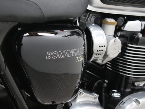 Triumph Bonneville T120 BONNEVILLE T120 35