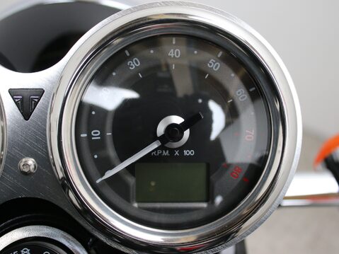 Triumph Bonneville T120 BONNEVILLE T120 27