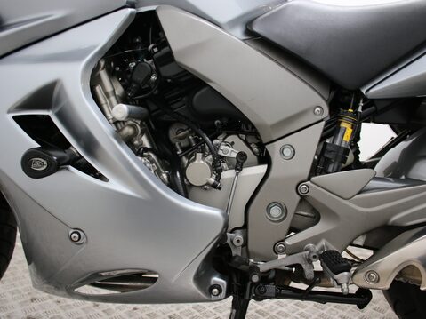 Honda CBF1000 CBF 1000 A-A 34