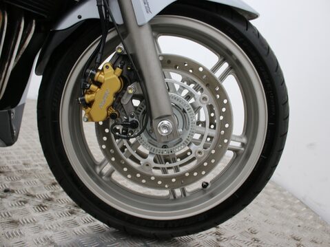 Honda CBF1000 CBF 1000 A-A 37