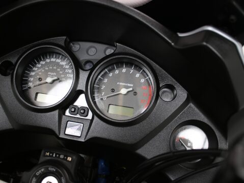 Honda CBF1000 CBF 1000 A-A 24