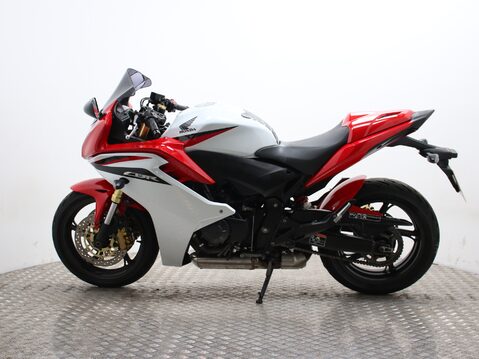 Honda CBR CBR 600 FA-C 8