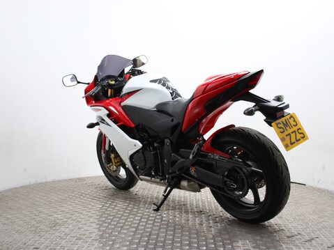 Honda CBR CBR 600 FA-C 9