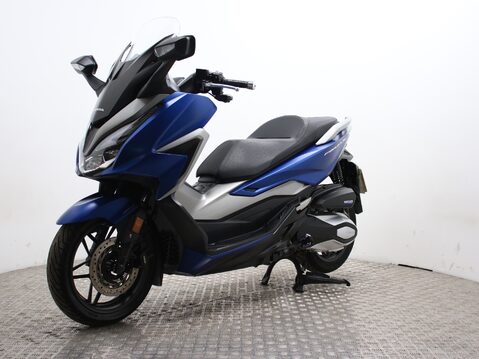 Honda Forza 350 NSS 350 A-M 6