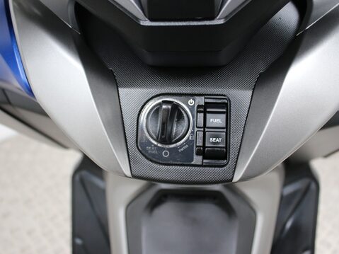 Honda Forza 350 NSS 350 A-M 26