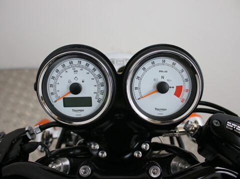 Triumph Thruxton THRUXTON 865 ACE CAFE 22