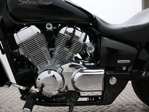 Honda VT750 VT 750 C4 SHADOW 26
