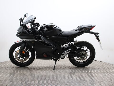 Yamaha R125 YZF 125-A 8
