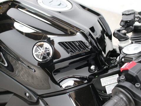 Yamaha R125 YZF 125-A 25