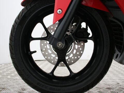 Yamaha Nmax 125 GPD125-A ABS 29