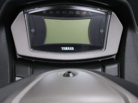 Yamaha Nmax 125 GPD125-A ABS 24