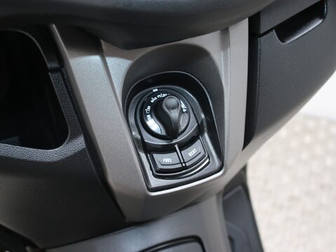 Yamaha Nmax 125 GPD125-A ABS 18