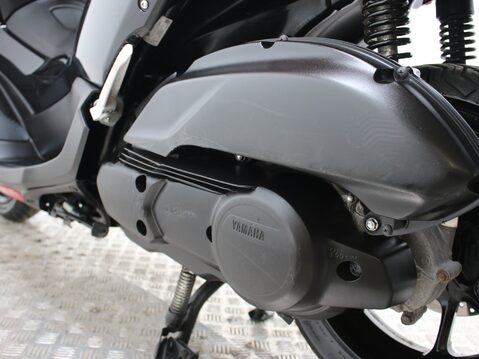 Yamaha Nmax 125 GPD125-A ABS 31