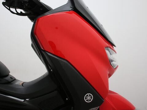 Yamaha Nmax 125 GPD125-A ABS 26
