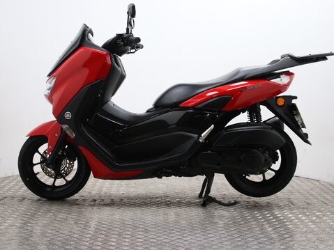 Yamaha Nmax 125 GPD125-A ABS 8